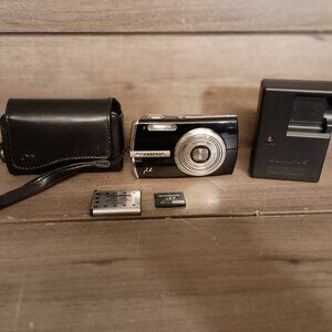 Vintage Olympus Mju 1200 Black Digital Camera 12.0mp Tested Working **Read**